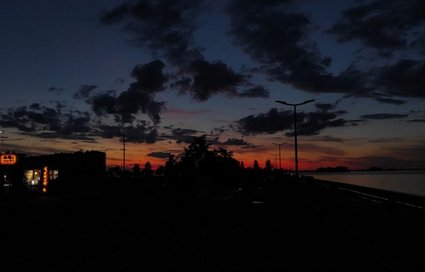 Аварійні відключення і хвиля фейкових повідомлень